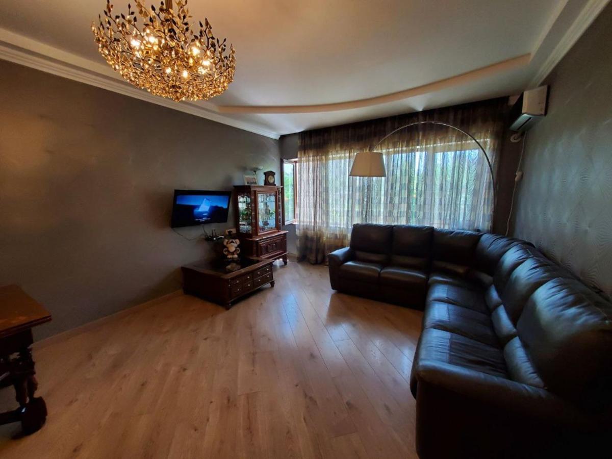 Guesthouse Anna Тбилиси Экстерьер фото