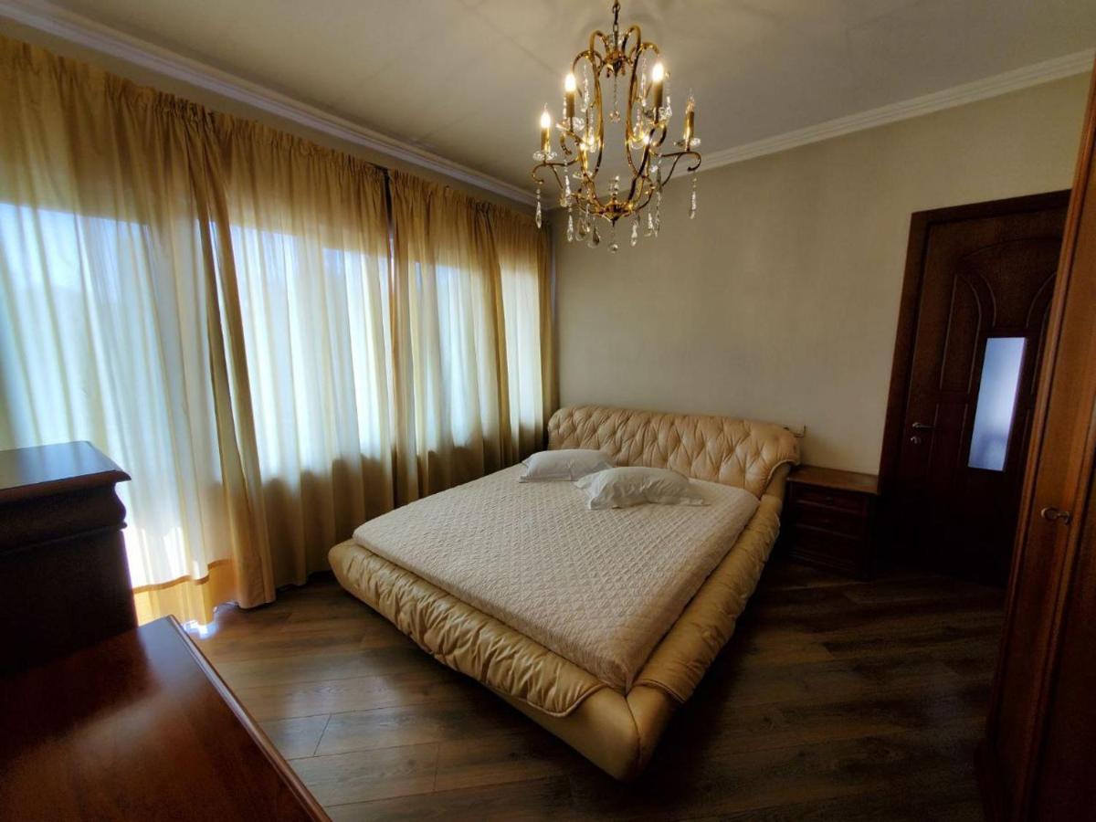 Guesthouse Anna Тбилиси Экстерьер фото