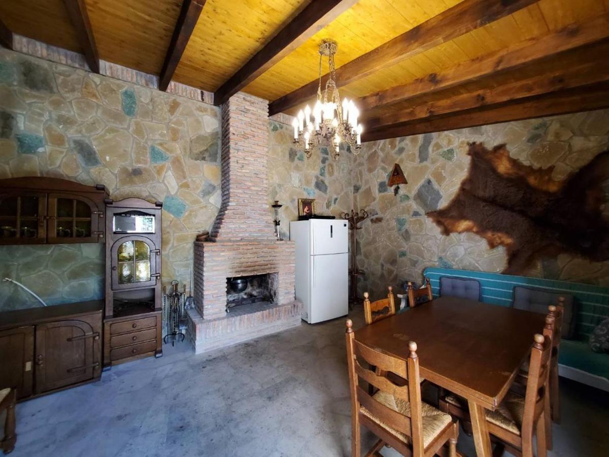 Guesthouse Anna Тбилиси Экстерьер фото