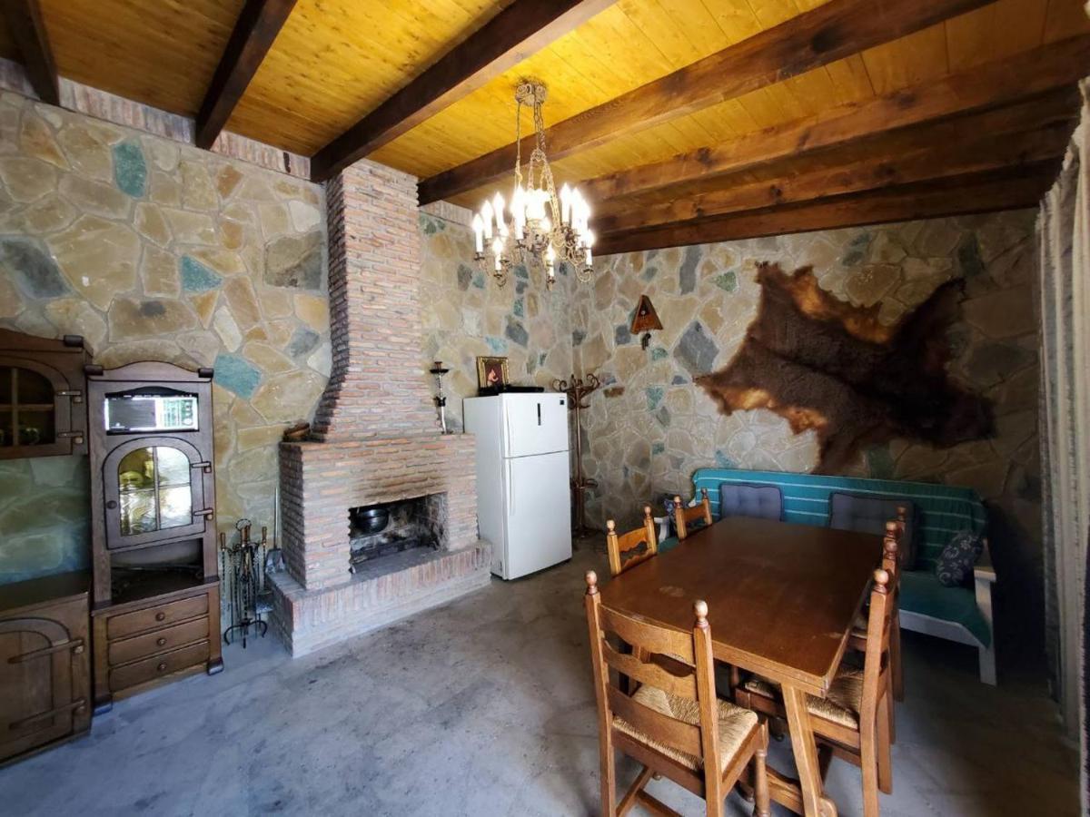 Guesthouse Anna Тбилиси Экстерьер фото