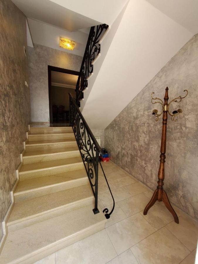 Guesthouse Anna Тбилиси Экстерьер фото
